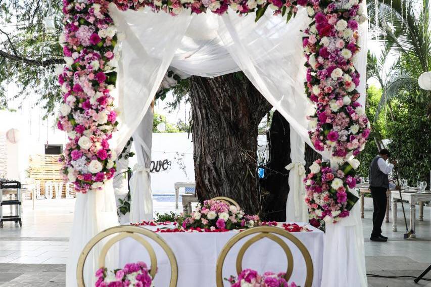 Ceremony Table