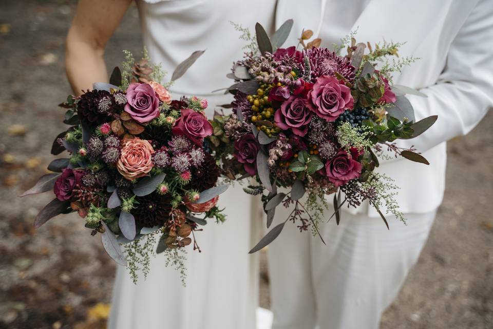 Fall bridal bouquets