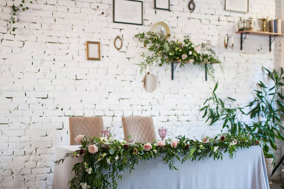 Garland Head Table Decor