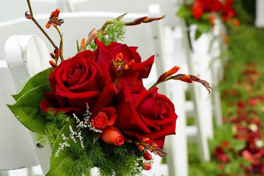 Beautiful Red Aisle Flowers