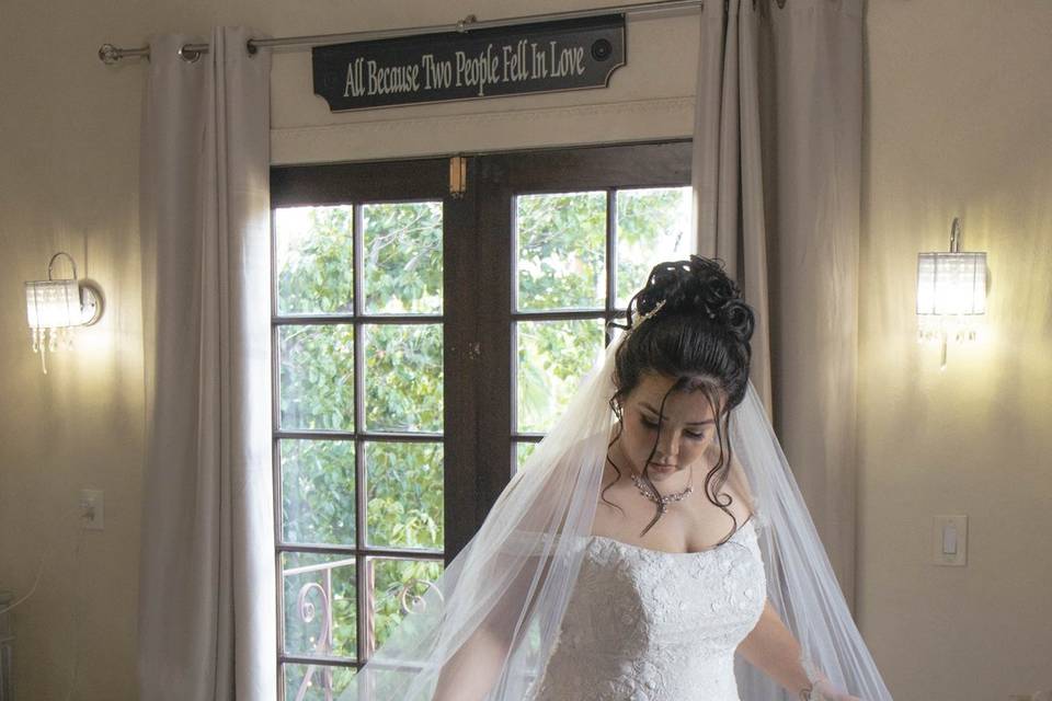 Wedding dress