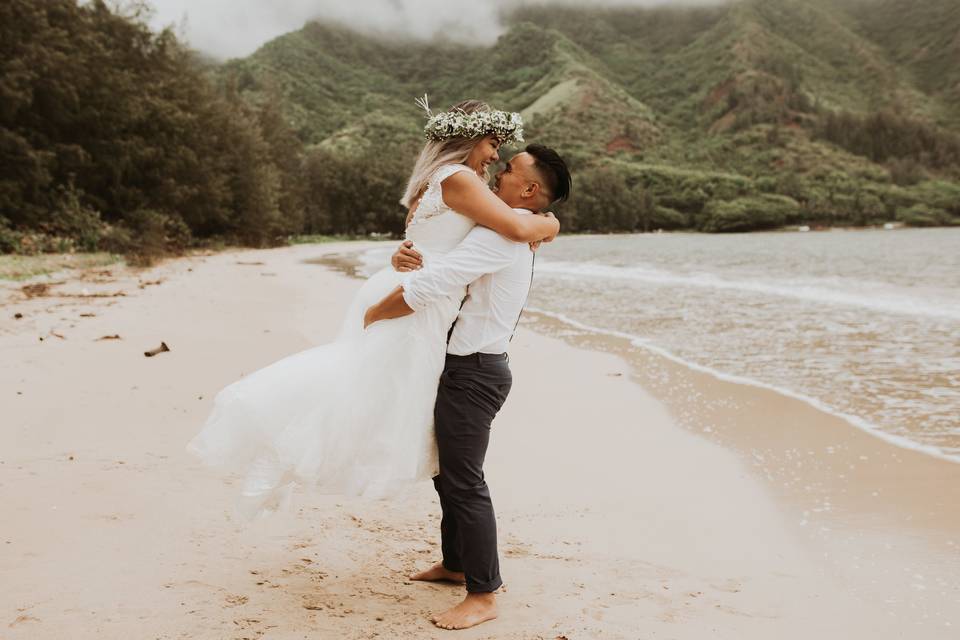 Oahu wedding 8/18