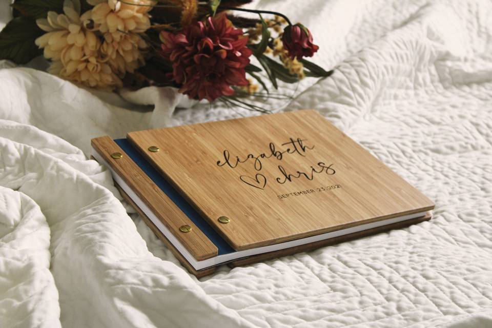 Couples' Wedding Guest Book