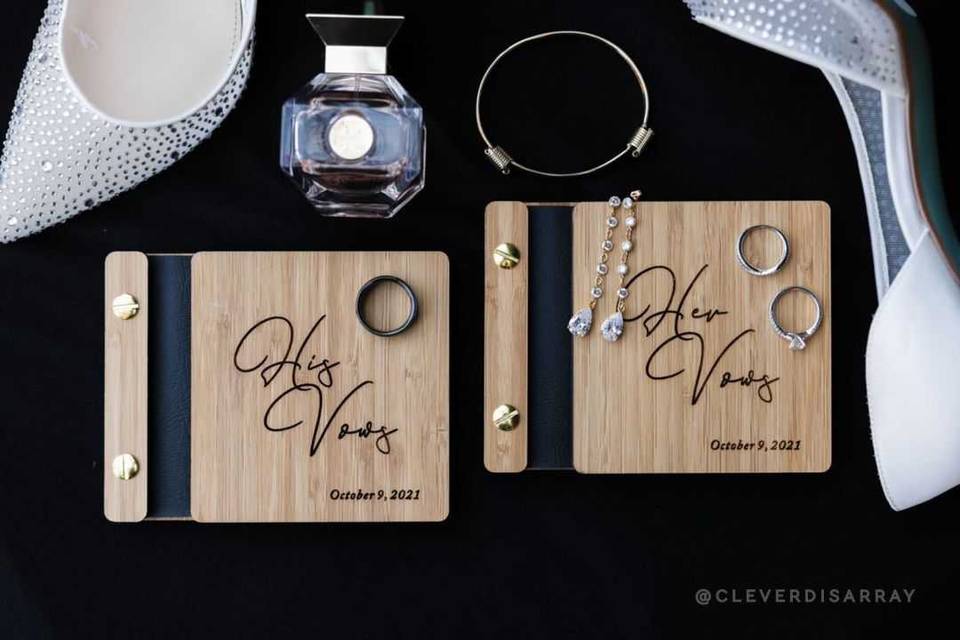 Elegant vow books