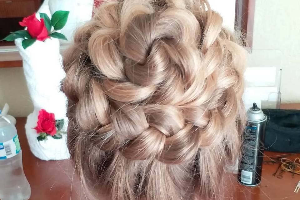 Curled up-do with simple hair ornament