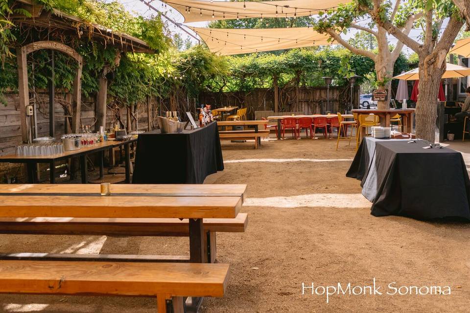 HopMonk Tavern