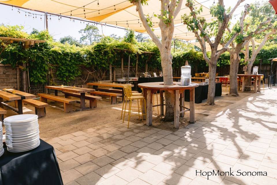 HopMonk Tavern
