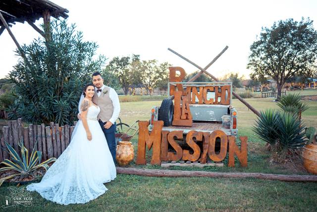 Moxie Rose Photography