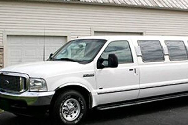 18 passenger stretch limo