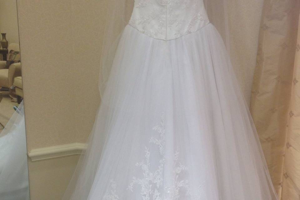 Bride's gown