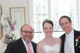 Rabbi Lebow with the newlyweds