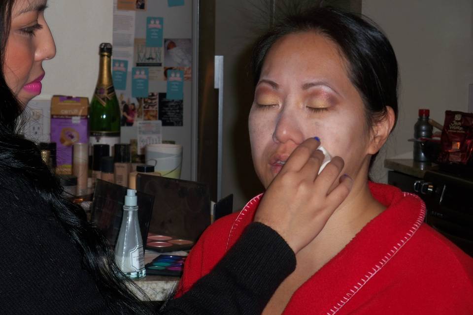 Anny Glam Makeup Artist