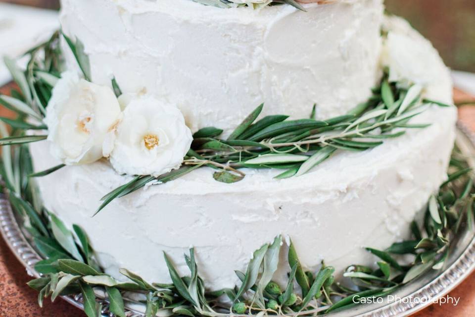 Rosemary garden wedding cake