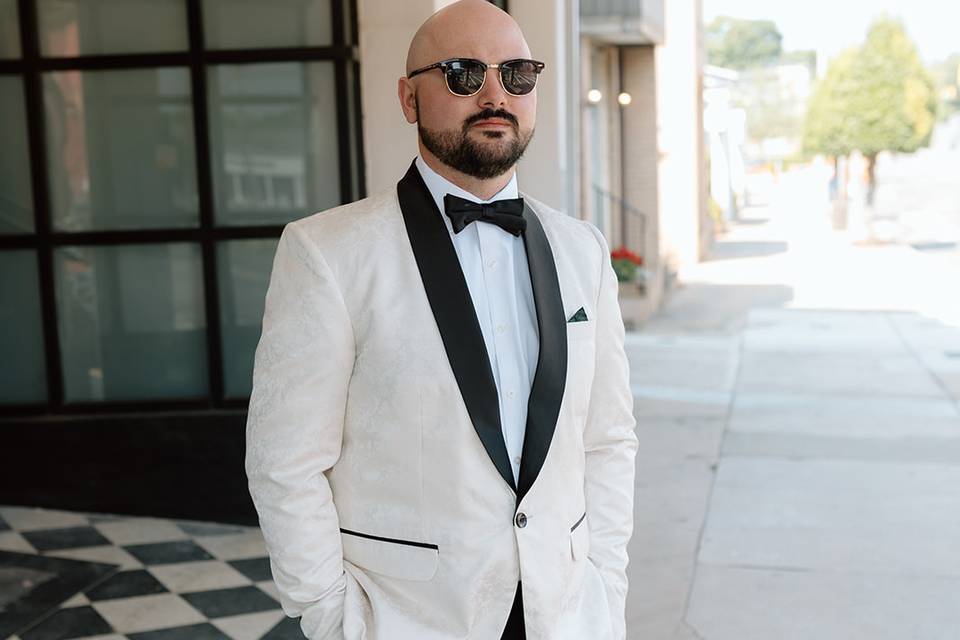 Groom outside front of Orpheum