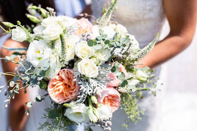 Detail: Bouquet