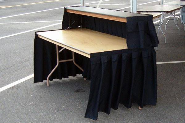 Bar portable table