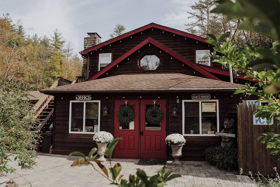 Main Lodge/ Office