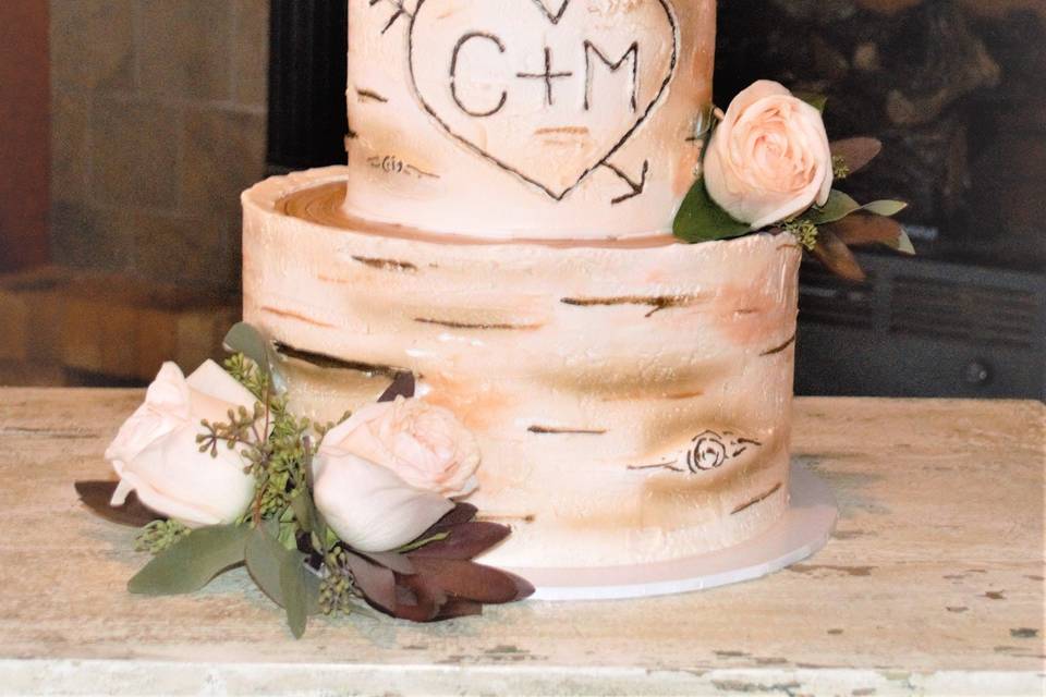 Birch Wedding Cake w/flowers