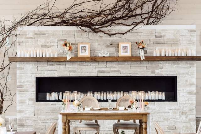 Sweetheart table ground floral