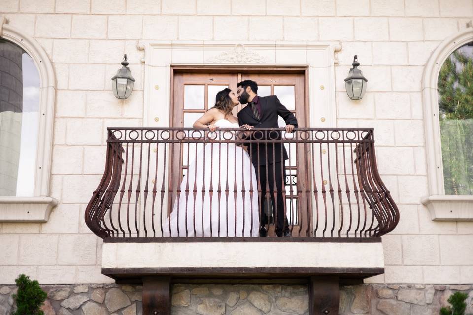 Wadley Farms Castle Balcony