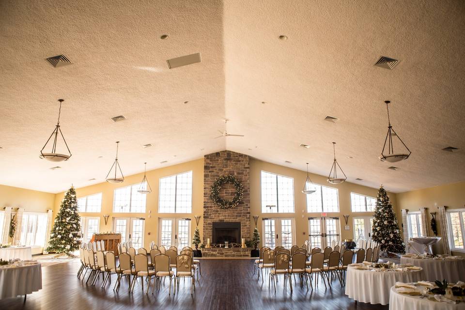 Banquet Hall Ceremony (Winter)