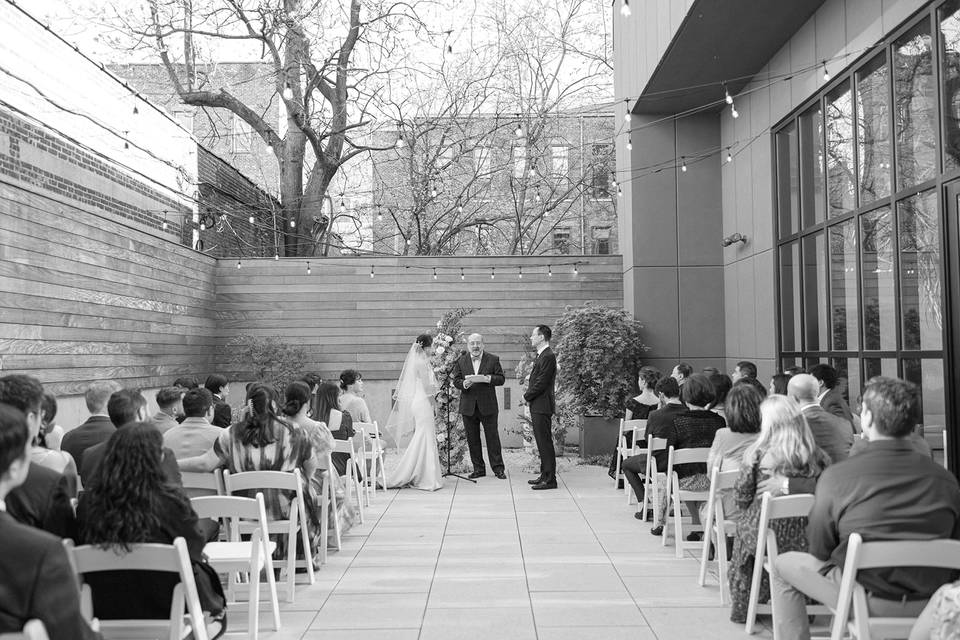 Greene Loft - Garden Ceremony