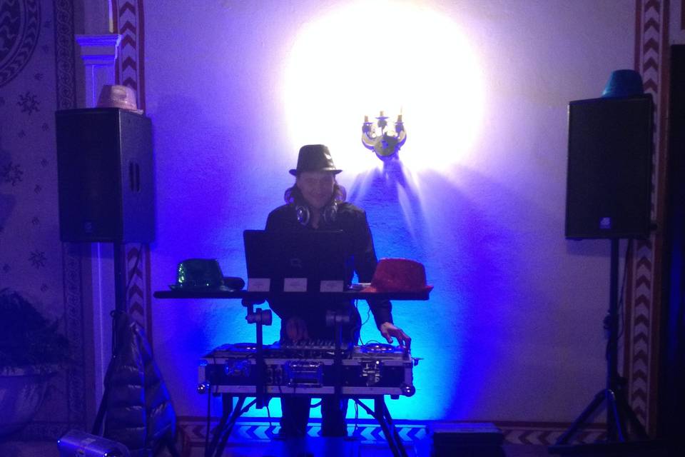 Wedding DJ