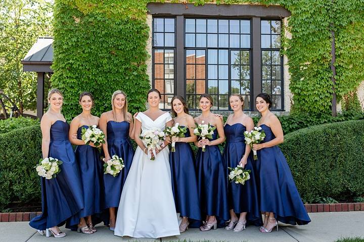 Bridesmaids in navy blue