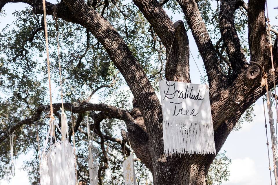 The Gratitude Tree