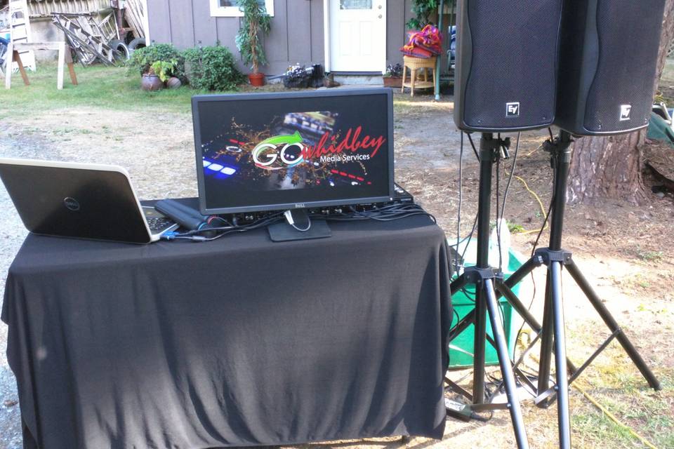 DJ station