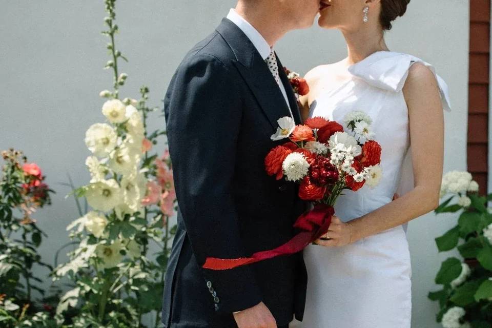 Red, white bridal bouquet