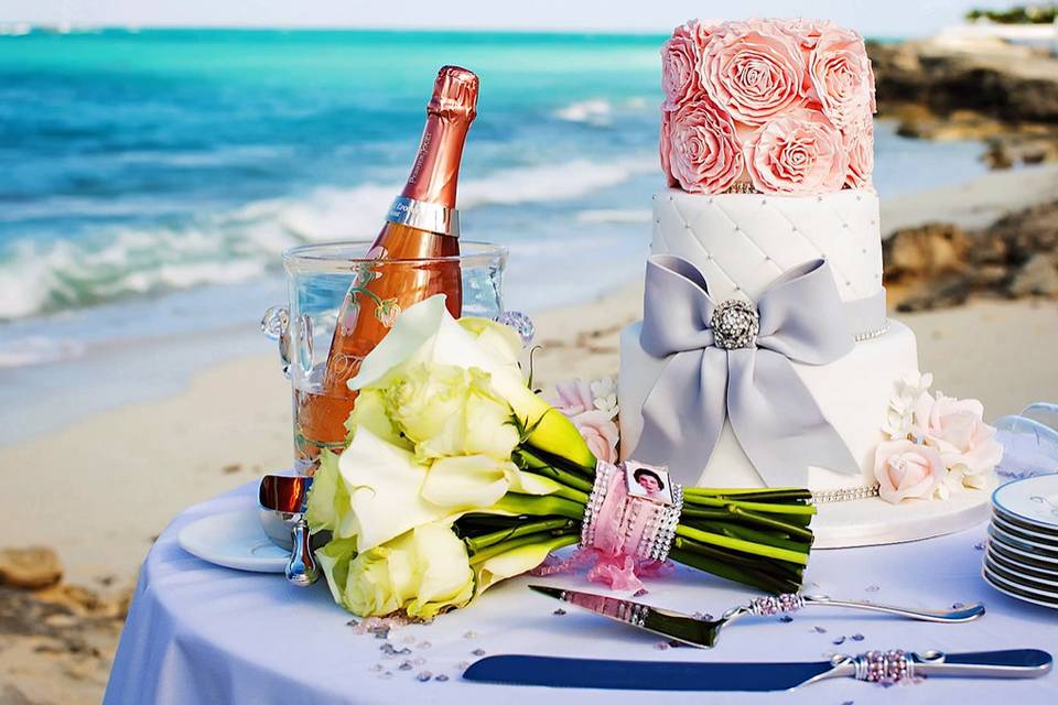 Bahamas Beach wedding Decor