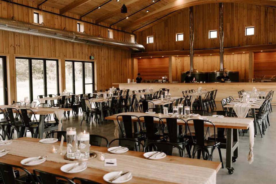 Pavilion - Dining Room Set Up