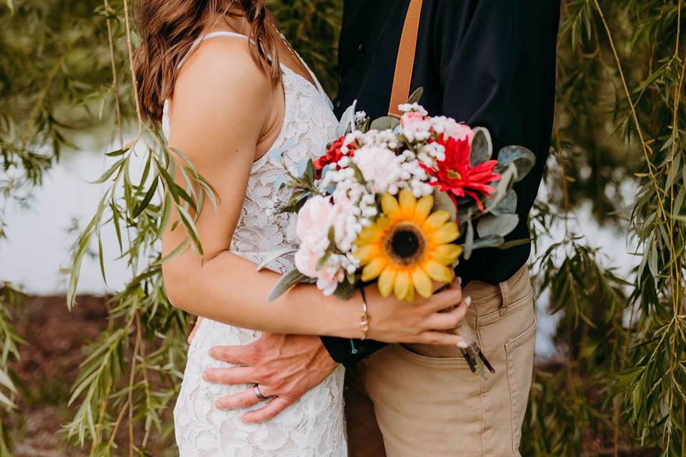 Lost Hill Lake Elopements