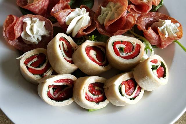 Veggie pinwheels & salami cups