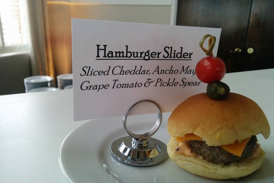 Hamburger slider station