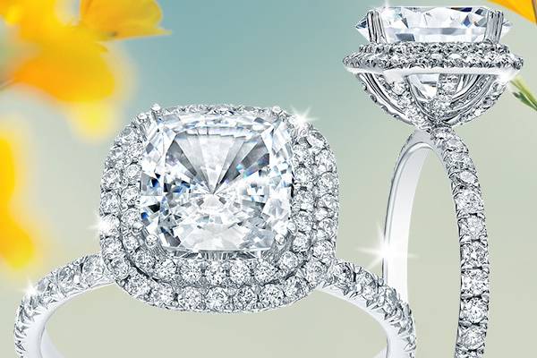 Halo engagement ring