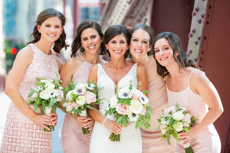 Bride & Bridesmaids