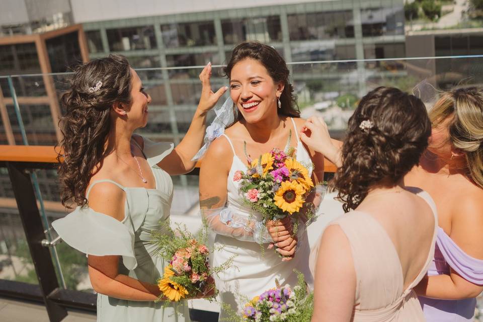 Elana Darrus Makeup & Hair