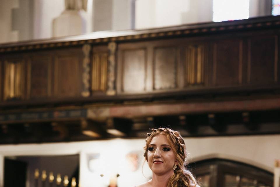 Elana Darrus Makeup & Hair
