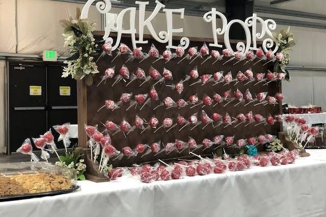 Cake pop wall set-up