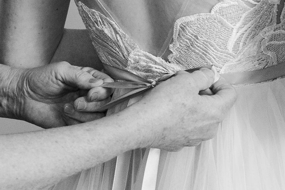 Moms hands