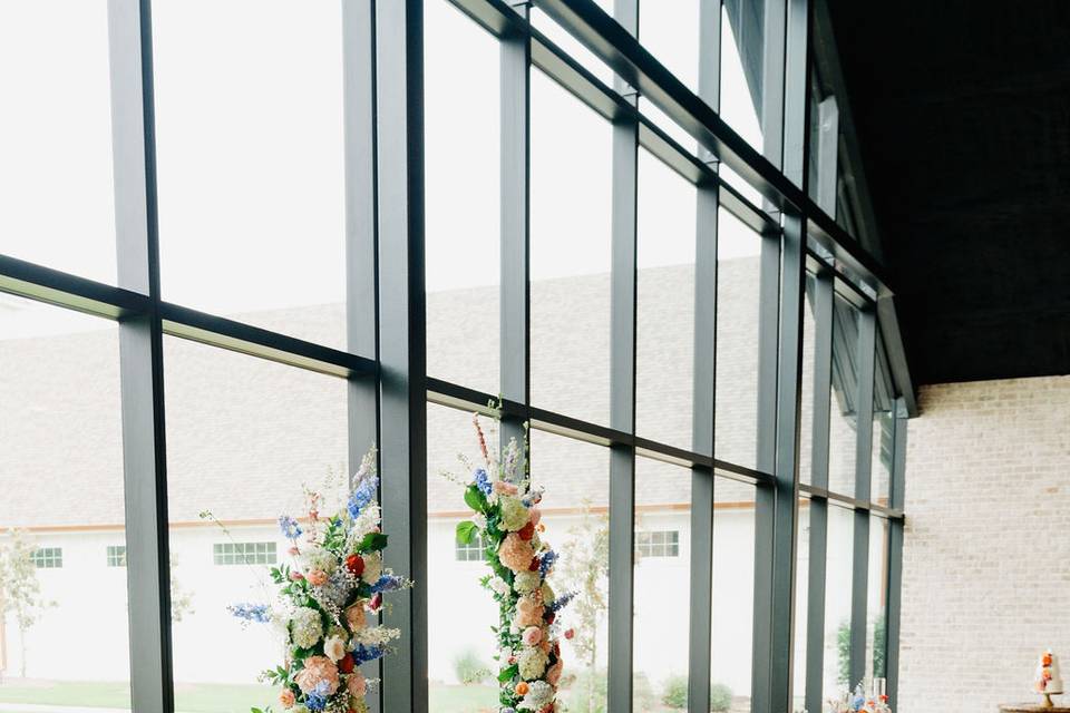Floral tablescape
