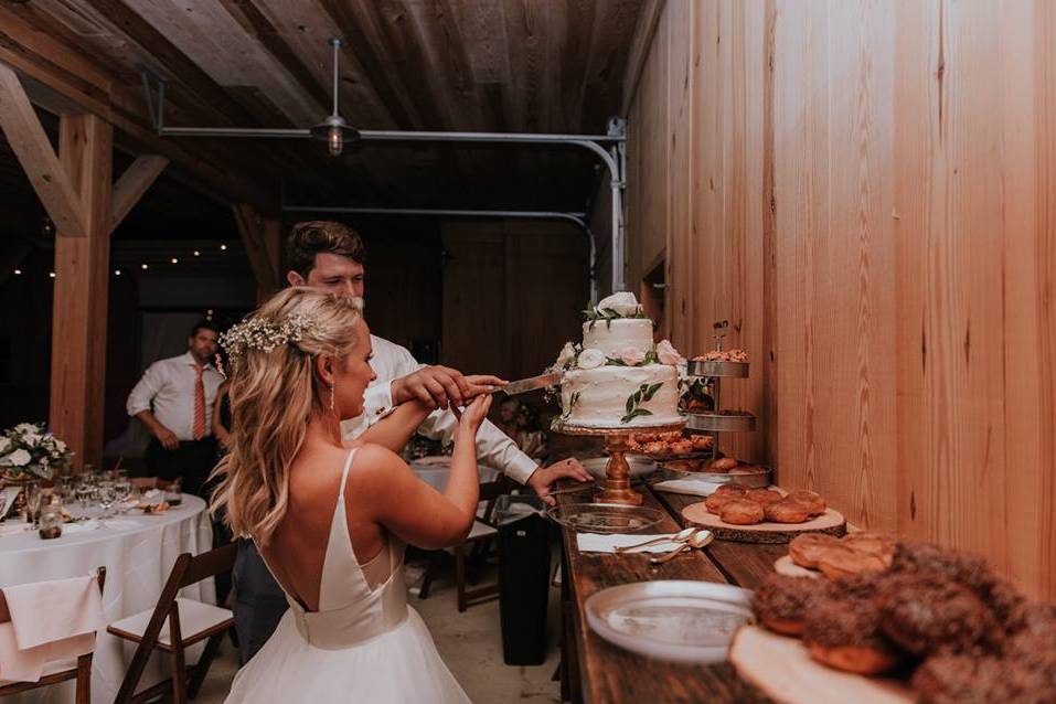 Cutting the cake