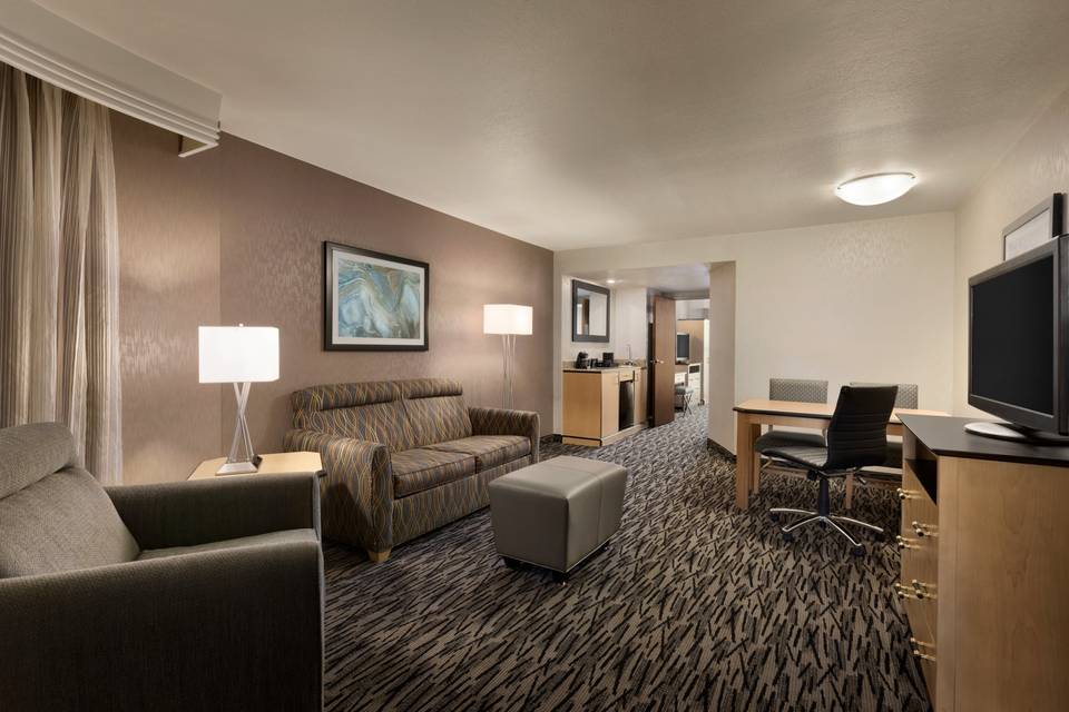 Hotel Suites in Las Vegas, NV near Convention Center