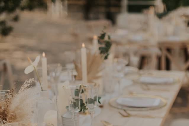 Costa Rica wedding tablescape