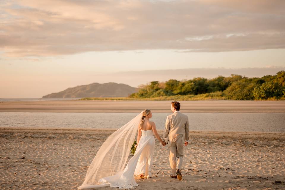 Costa Rica destination wedding