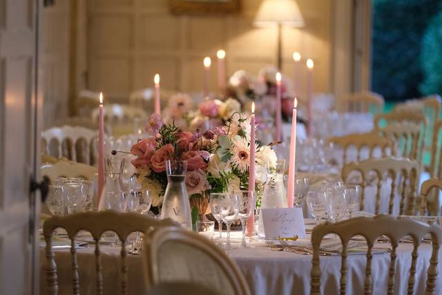 Romantic wedding reception