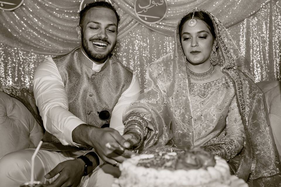 Moment Cutting the Cake