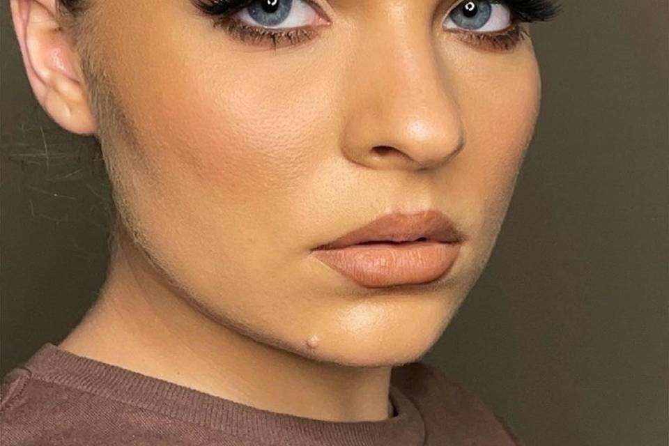 Example of bridemaid makeup